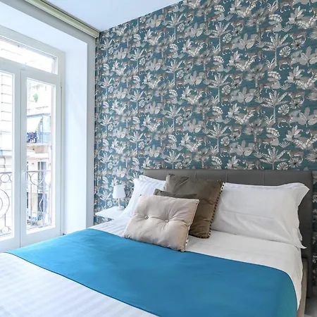 Hotiday Collection - Duomo Aparthotel Naples