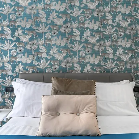 Lägenhetshotell Hotiday Collection - Duomo Neapel