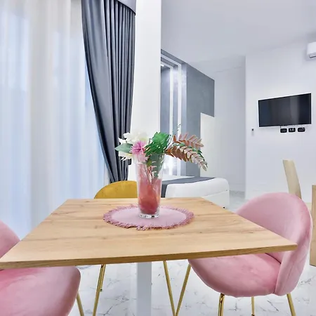 Hotiday Collection - Duomo Neapel