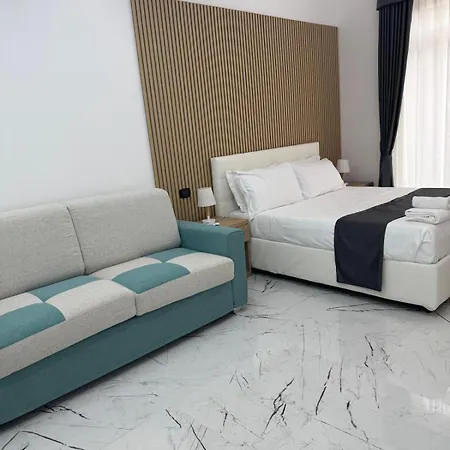 Hotiday Collection - Duomo Neapel