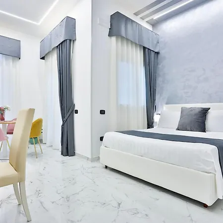 Hotiday Collection - Duomo Appart hôtel
